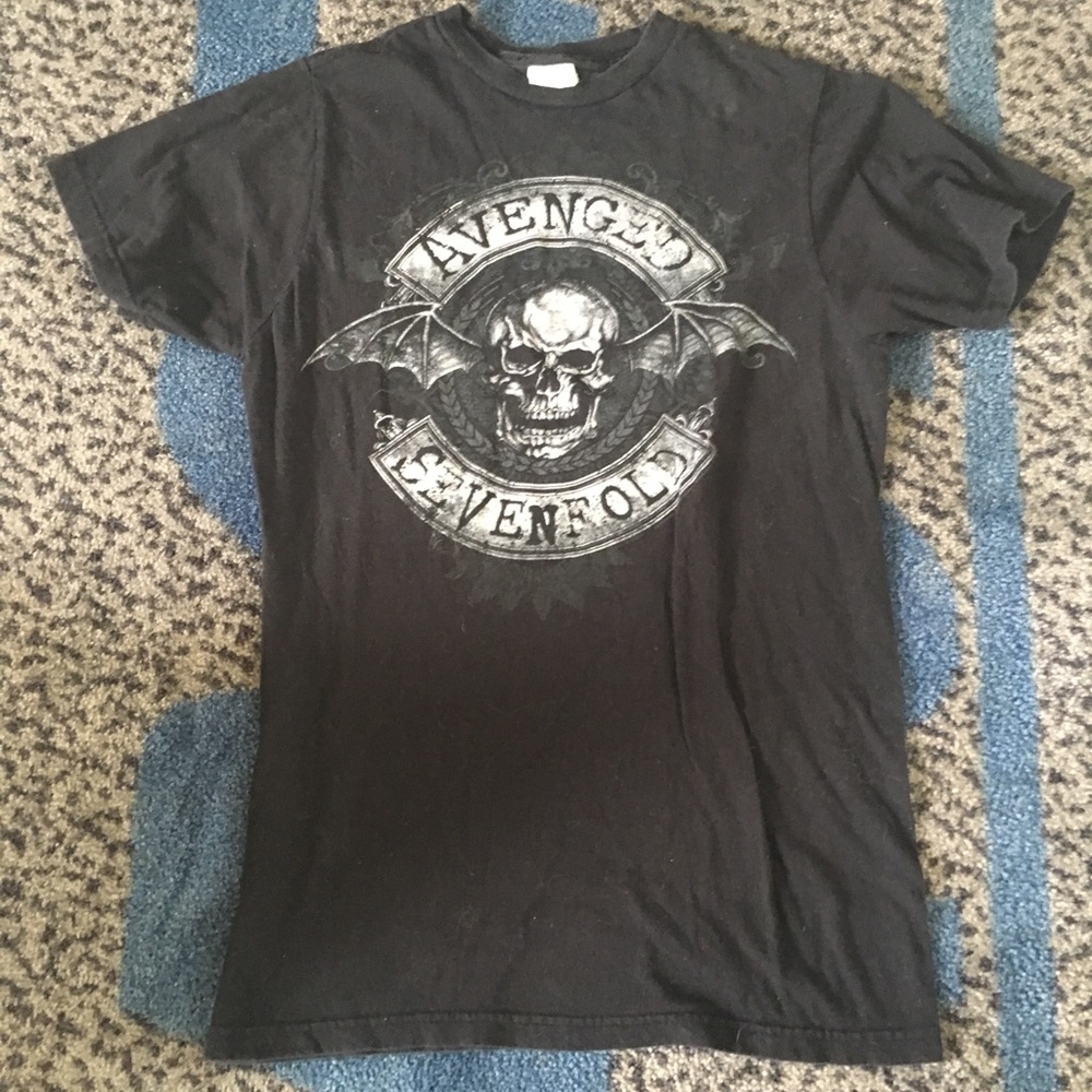🖤 AVENGE SEVENFOLD TEE 🖤